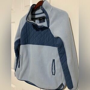 Abercrombie & Fitch Light Blue Quilted Sweatshirt